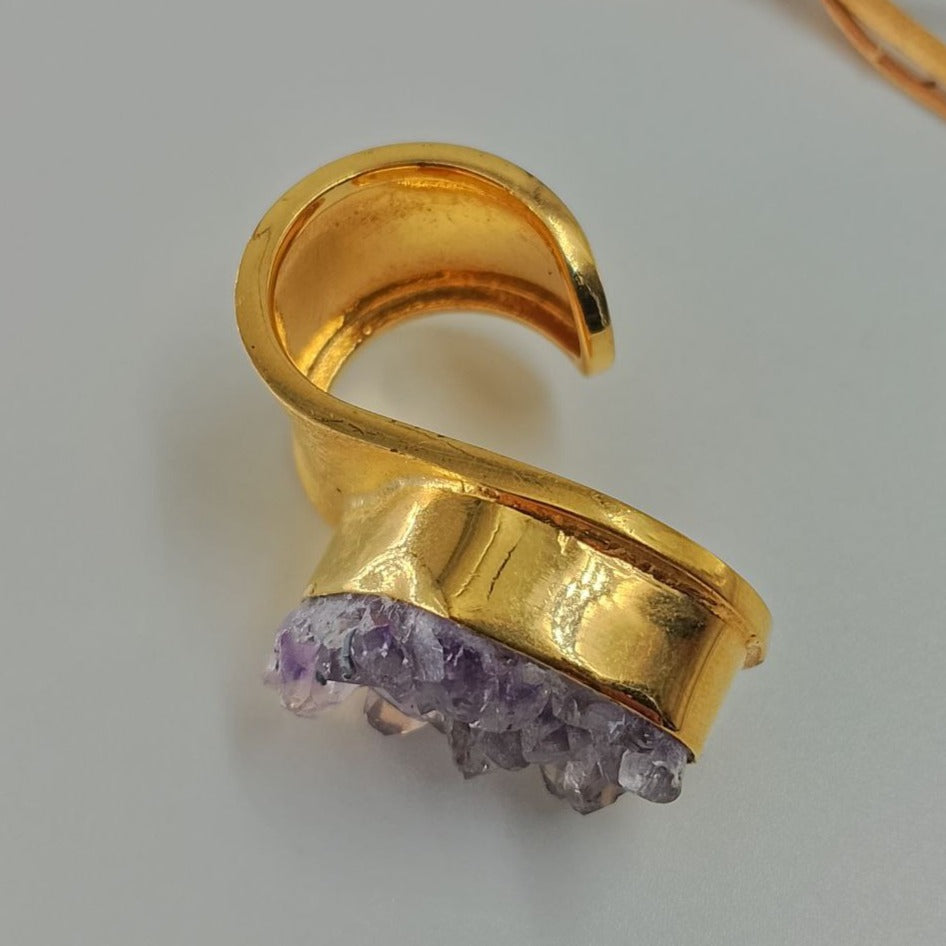 Infinity Amethyst Quartz Ring